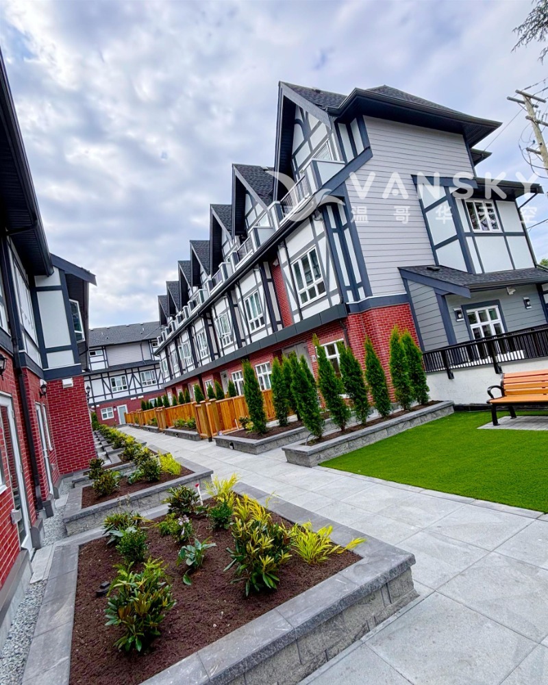 250809215553_Complex Inside yard.jpg